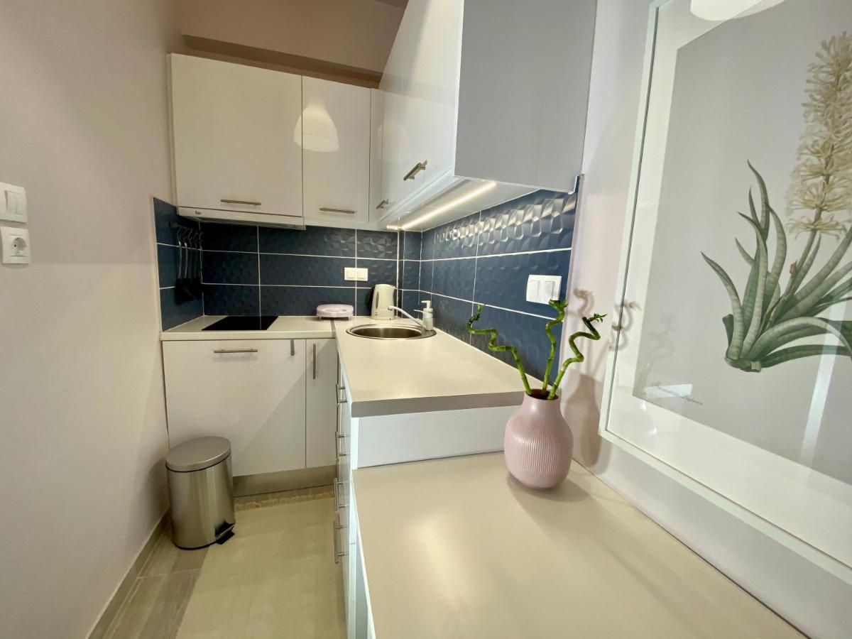For A Genuine Athenian Homestay! Zewnętrze zdjęcie